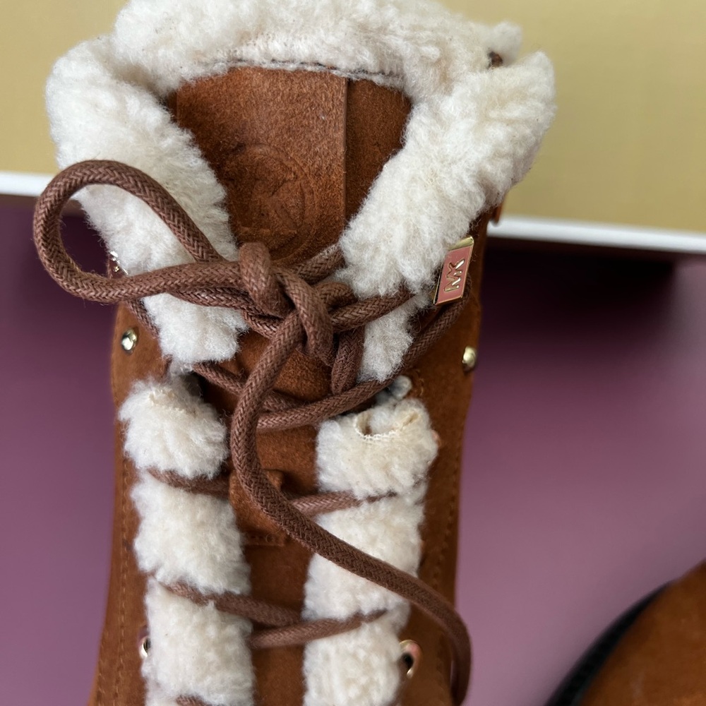 MICHAEL KORS TRUDY FUR & SUEDE BOOTS IN LUGG MULTI - SIZE 8.5 - Picture 10 of 11